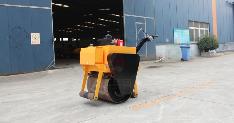 小型壓路機(jī)出現(xiàn)故障怎么辦？